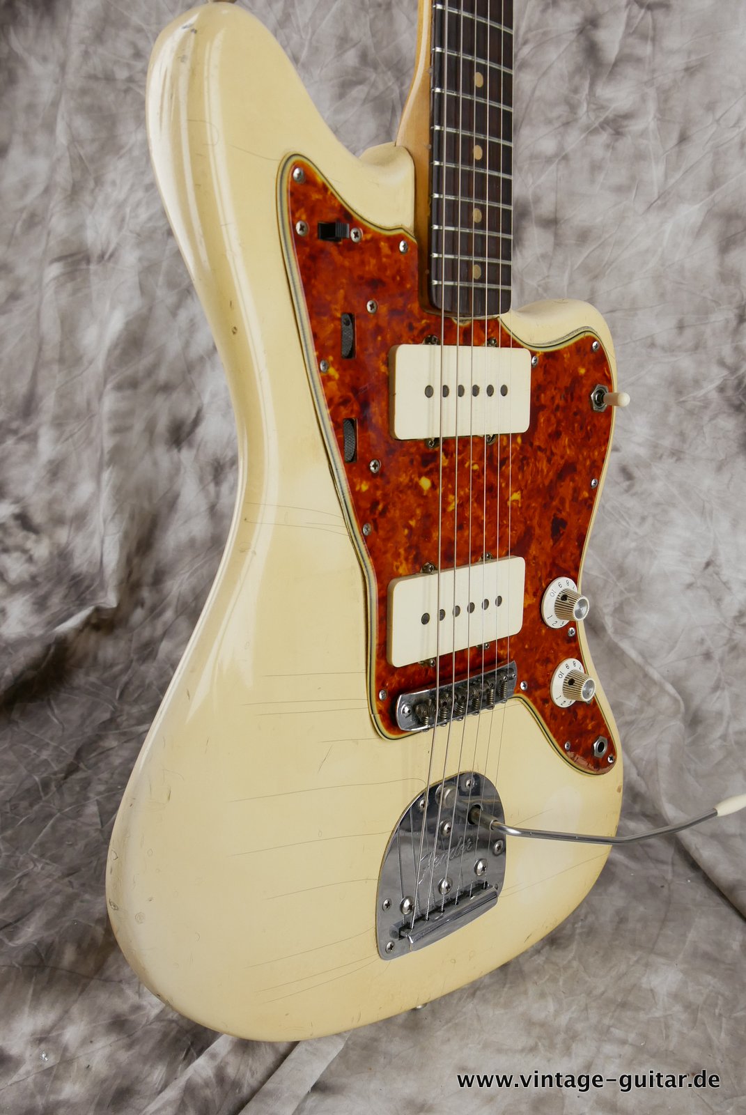 Fender-Jazzmaster-1963-olympic-white-005.JPG