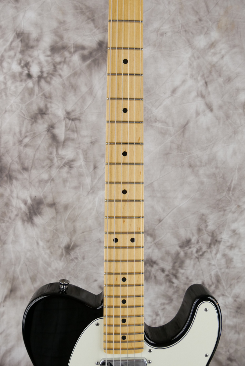 Fender_Telecaster_american_standard_black_2012-011.JPG
