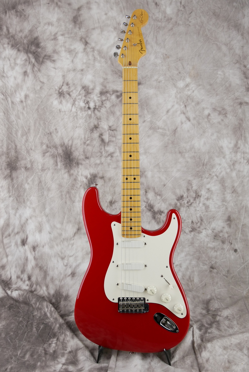 Fender_Stratocaster_Eric_Clapton_signature_first_year_torino_red_1988-001.JPG