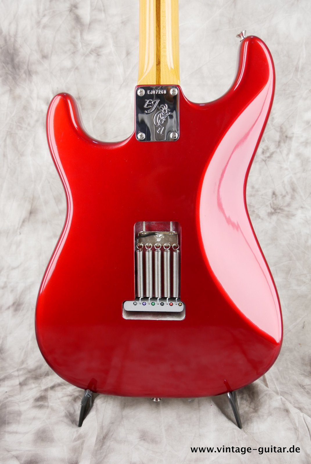 Fender-Stratocaster-Eric-Johnson-Signature-Candy-Apple-004.JPG