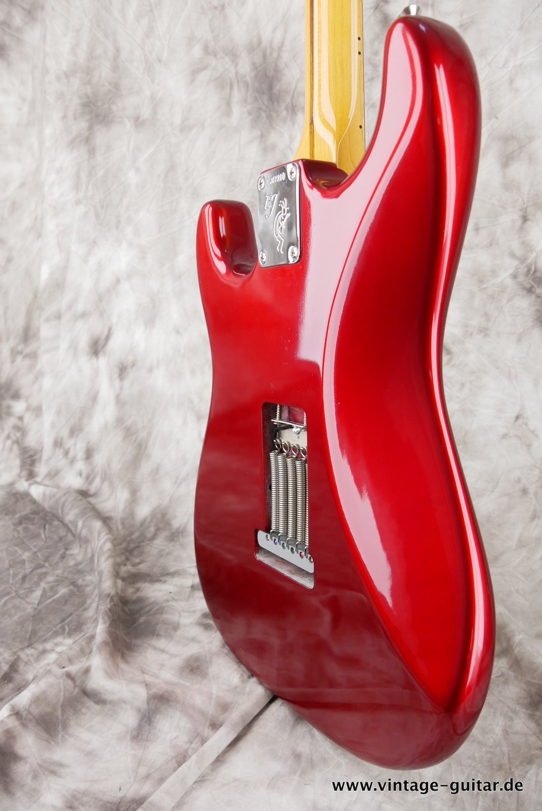 Fender-Stratocaster-Eric-Johnson-Signature-Candy-Apple-008.JPG