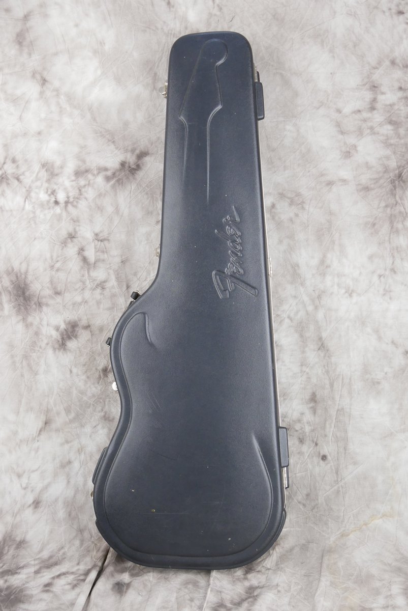 Fender-Stratocaster-American-Standard-1987-018.JPG