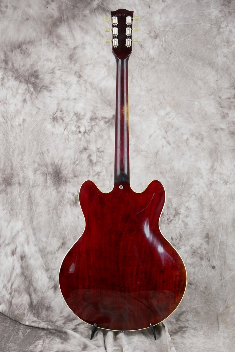 Gibson-ES-335-TD-winered-1977-003.JPG