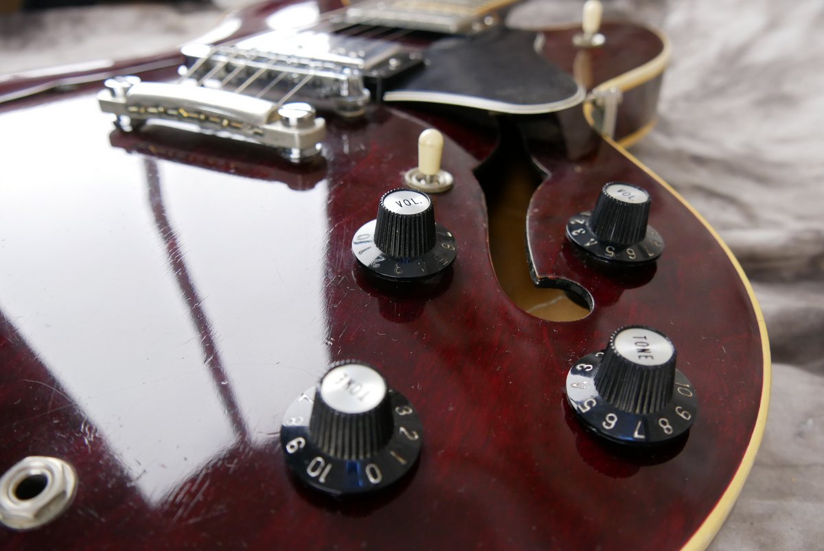 Gibson-ES-335-TD-winered-1977-016.JPG