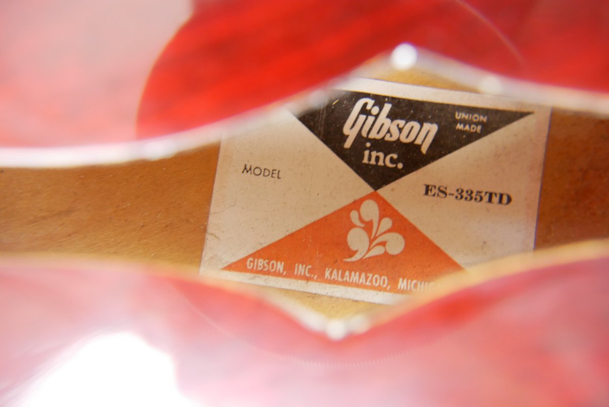 Gibson-ES-335-TD-winered-1977-018.JPG