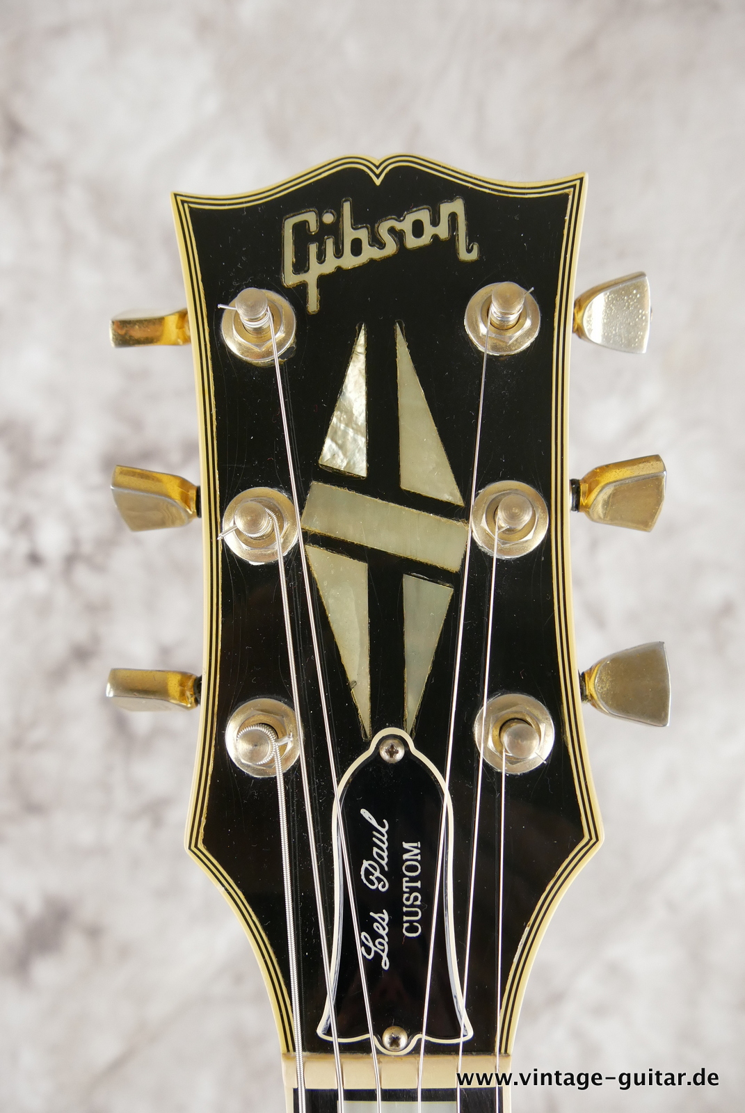 Gibson_Les_Paul_Custom_Tim_Shaw_white_1985-009.JPG