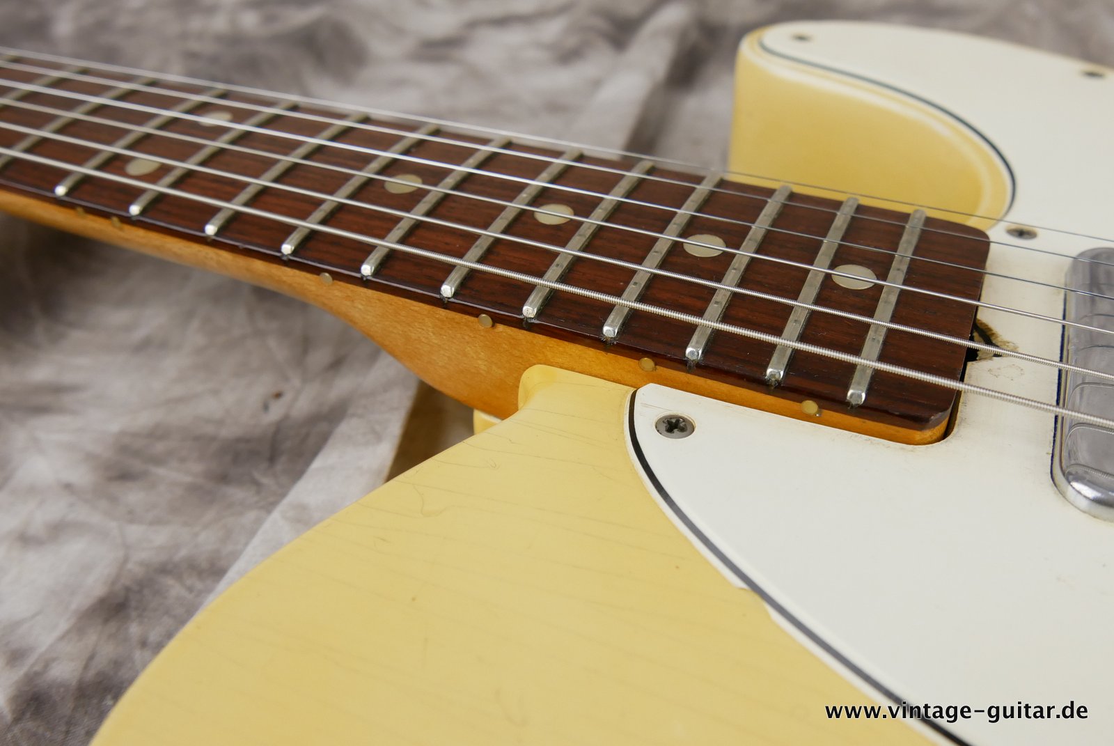Fender-Telecaster-1966-olympic-white-015.JPG