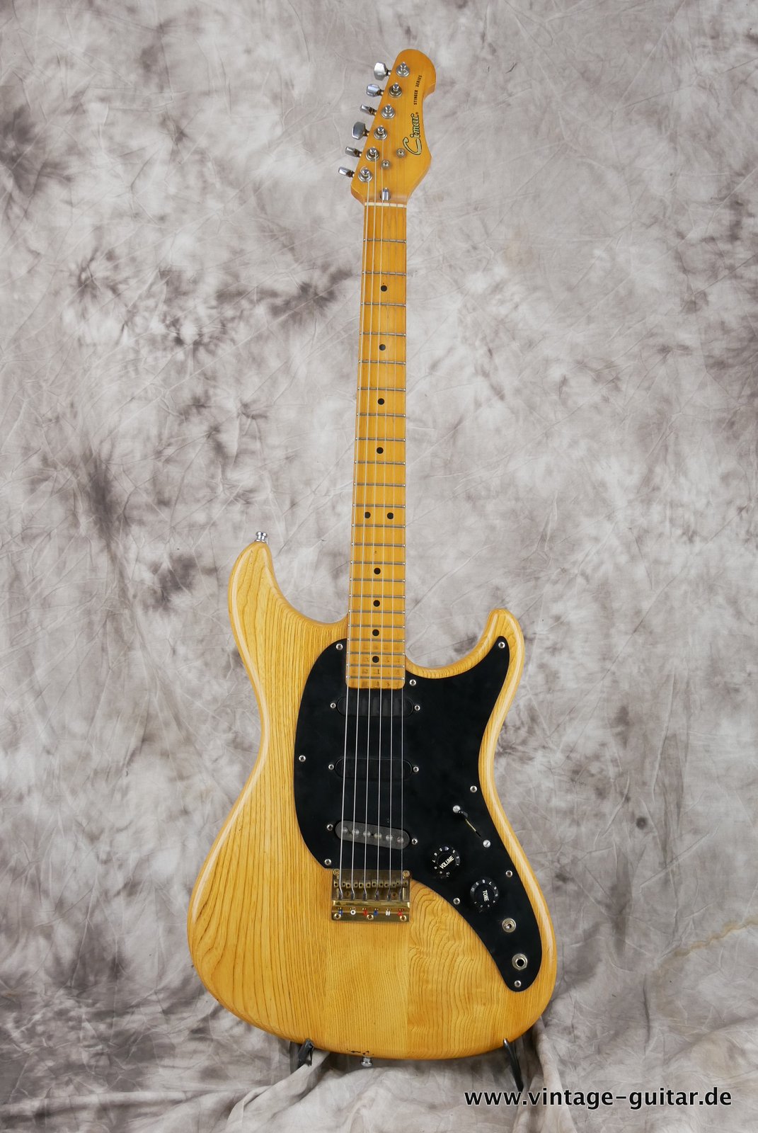 Cimar-2096NT-guitar-1980-001.JPG