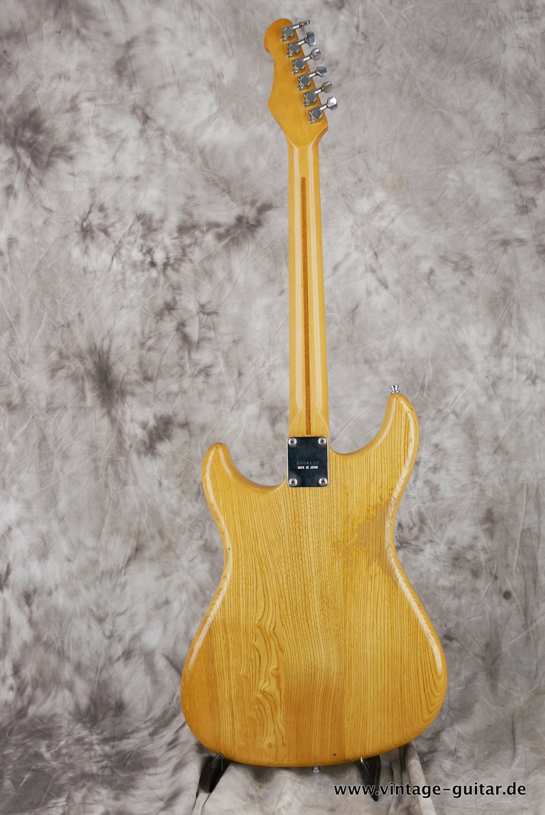 Cimar-2096NT-guitar-1980-004.JPG