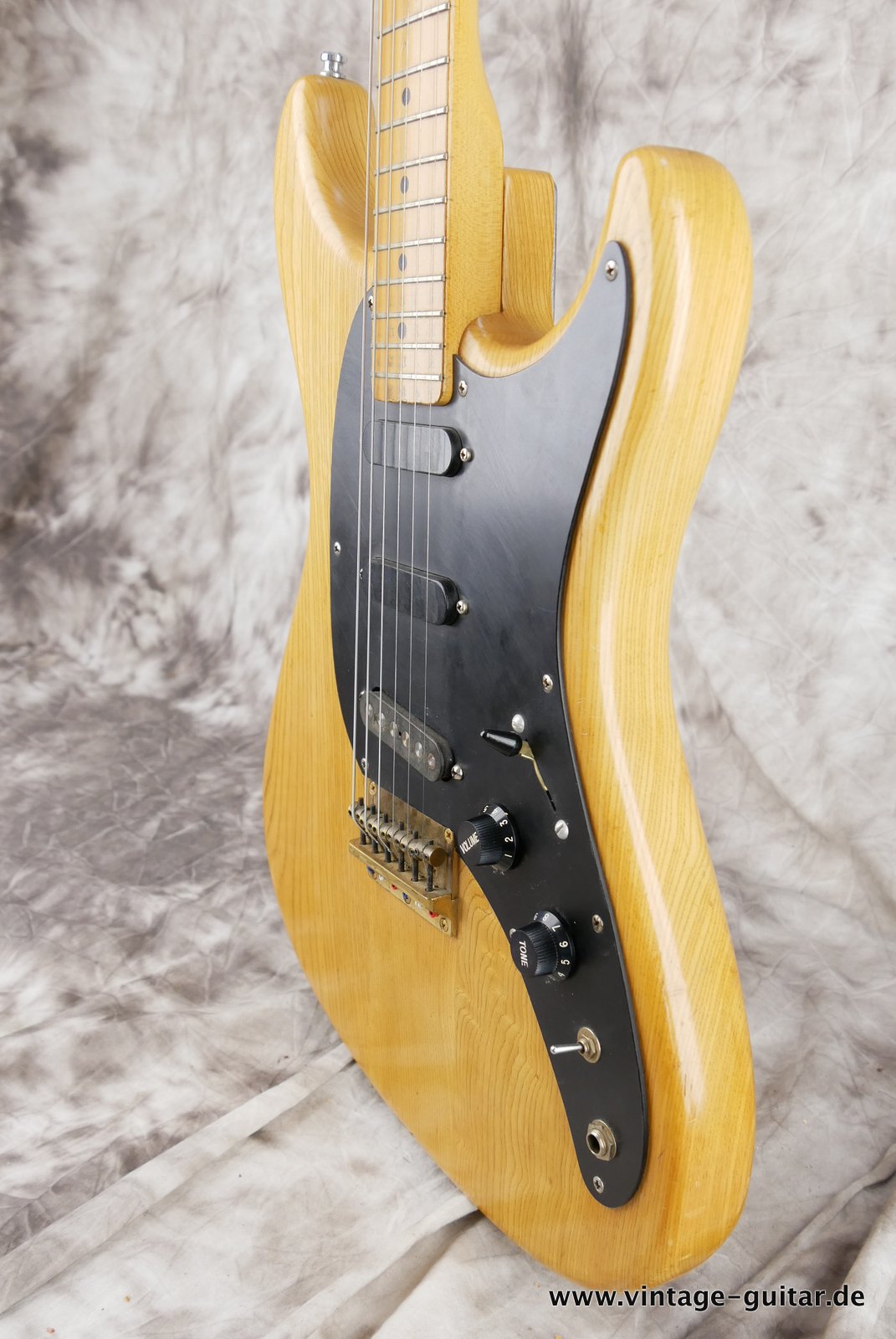 Cimar-2096NT-guitar-1980-006.JPG
