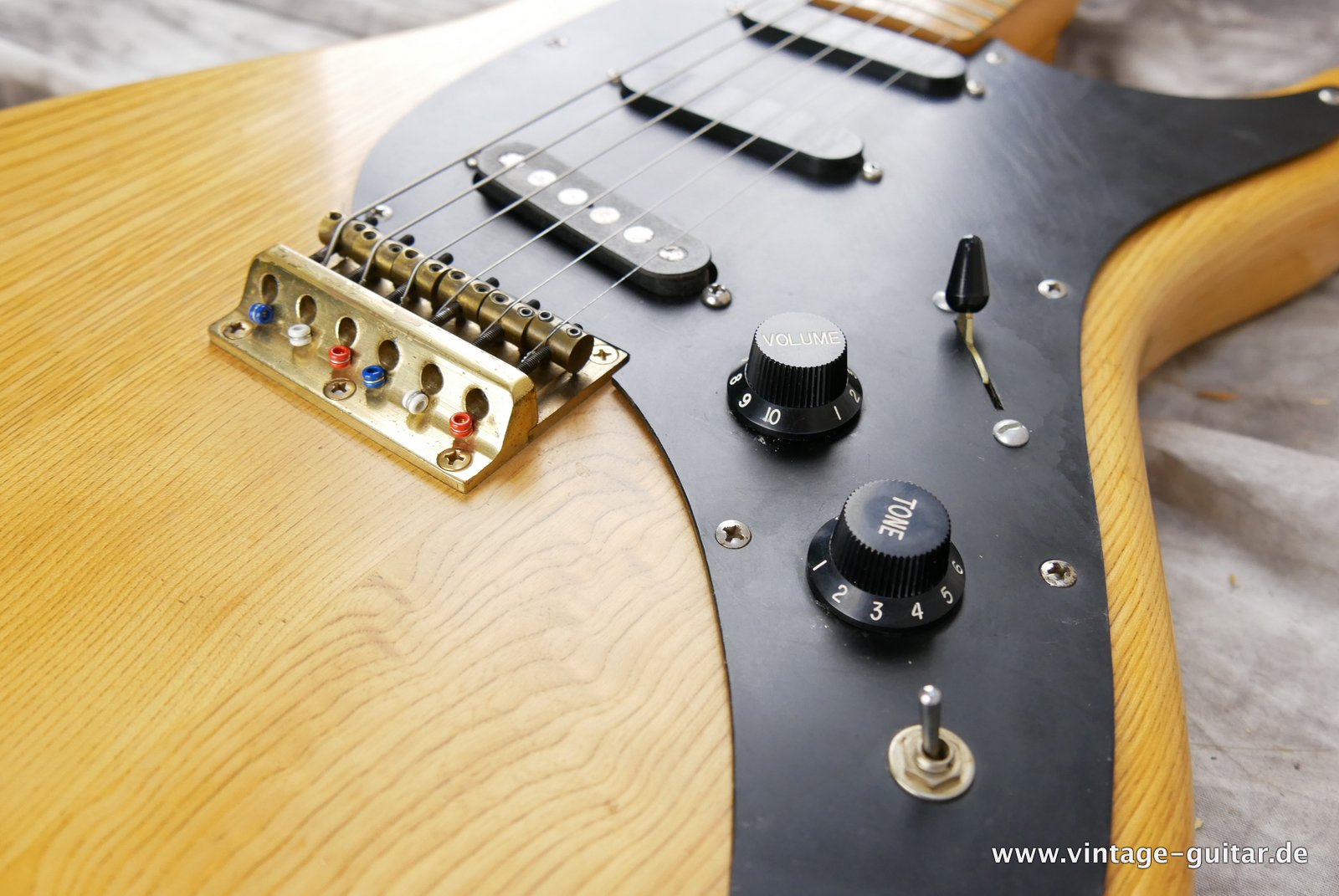 Cimar-2096NT-guitar-1980-018.JPG