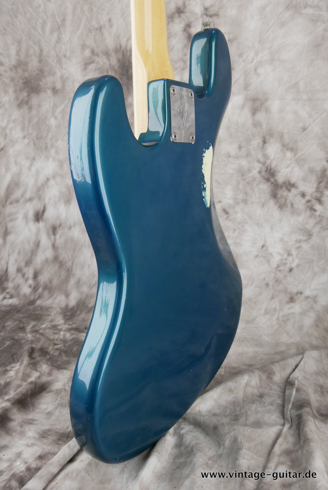 Fender-Jazz-Bass-1969-lake-placid-blue-007.JPG