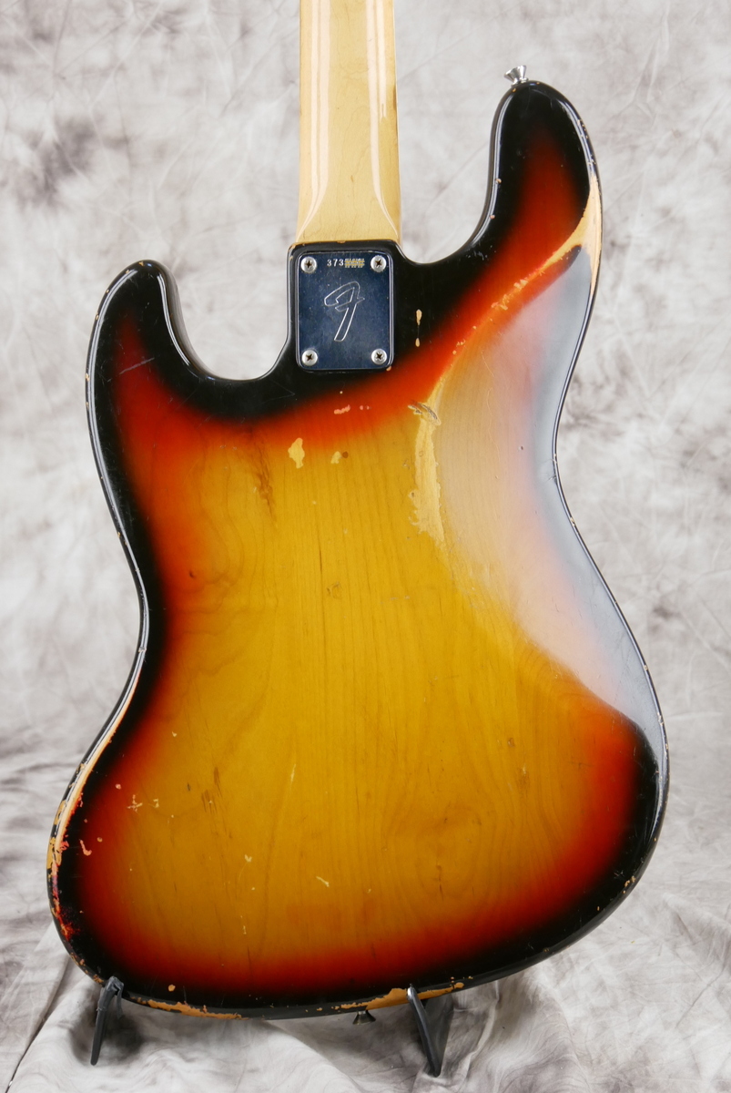 Fender_Jazz_Bass_sunburst_1972-004.JPG