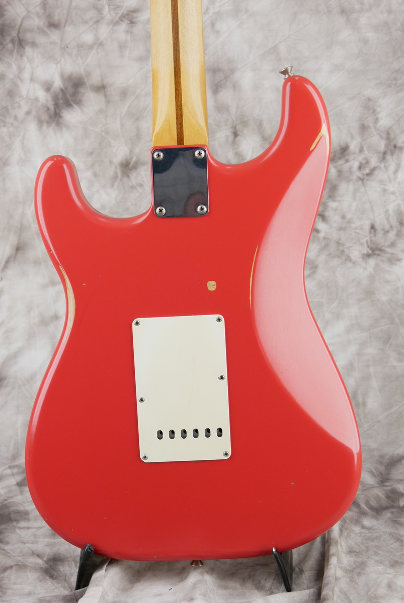 Fender_Stratocaster_Road_worn_50s_fiesta_red_Mexico_2020-004.JPG