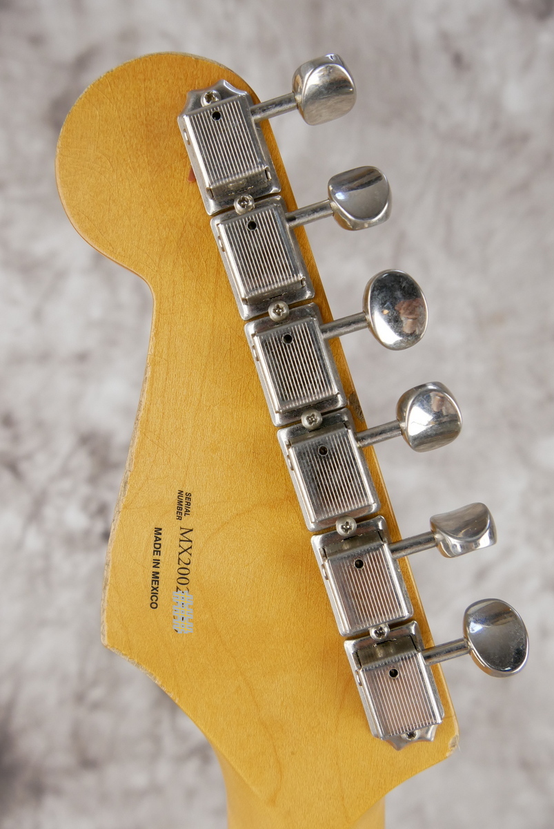 Fender_Stratocaster_Road_worn_50s_fiesta_red_Mexico_2020-010.JPG