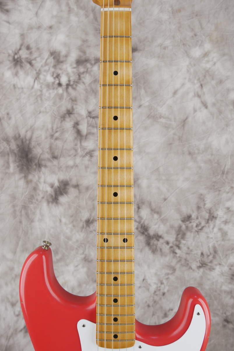 Fender_Stratocaster_Road_worn_50s_fiesta_red_Mexico_2020-011.JPG