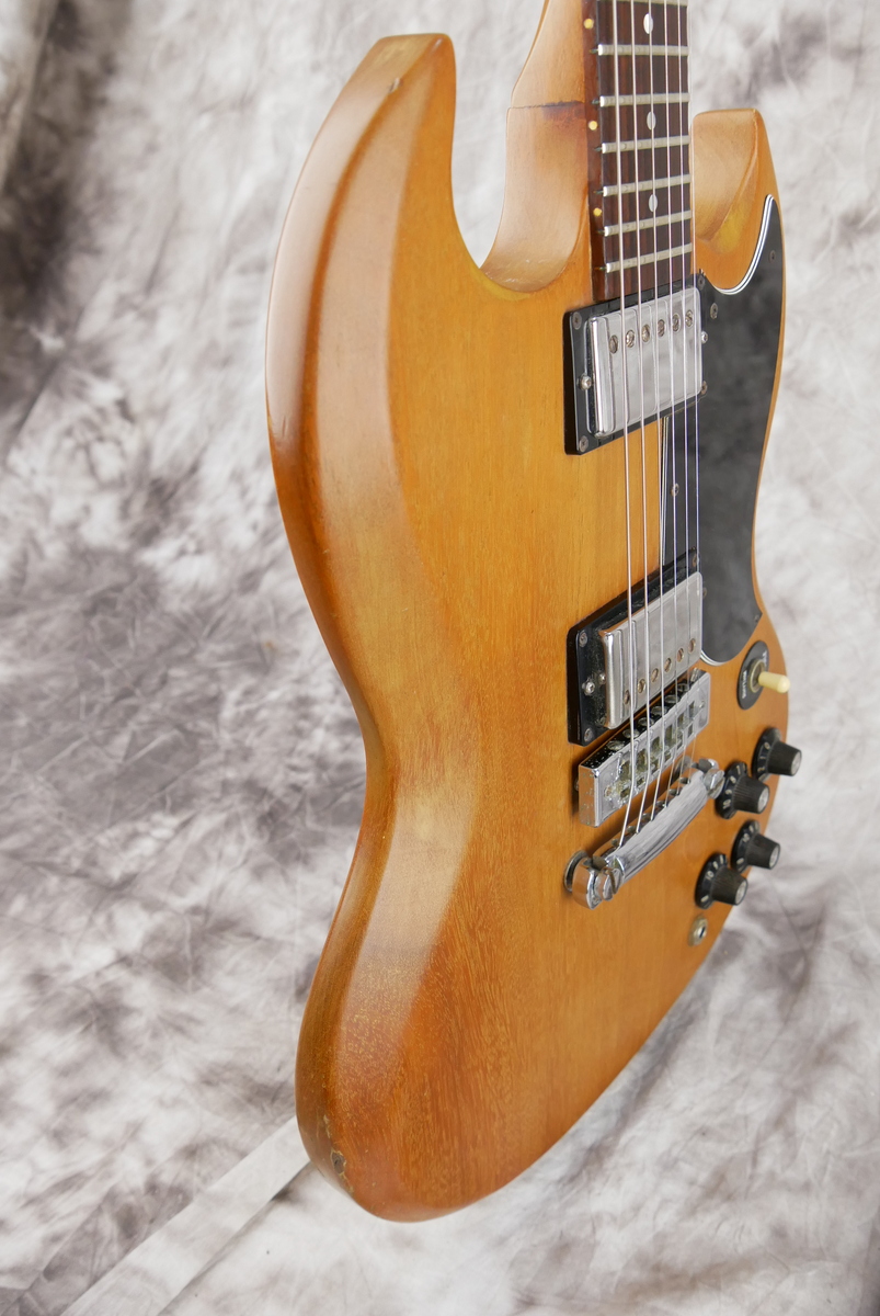 Gibson_The_SG_walnut_1978-005.JPG