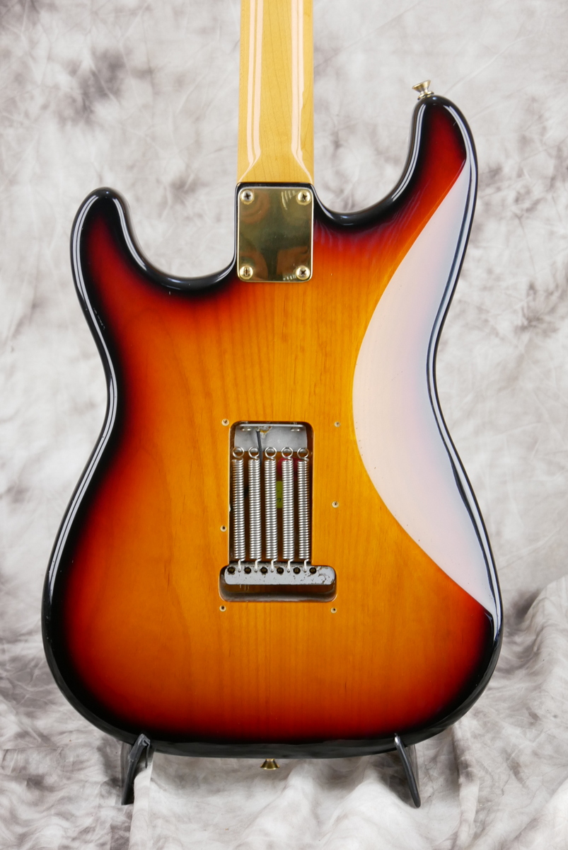 Fender_Stratocaster_SRV_sunburst_Joe_Barden_1993-004.JPG