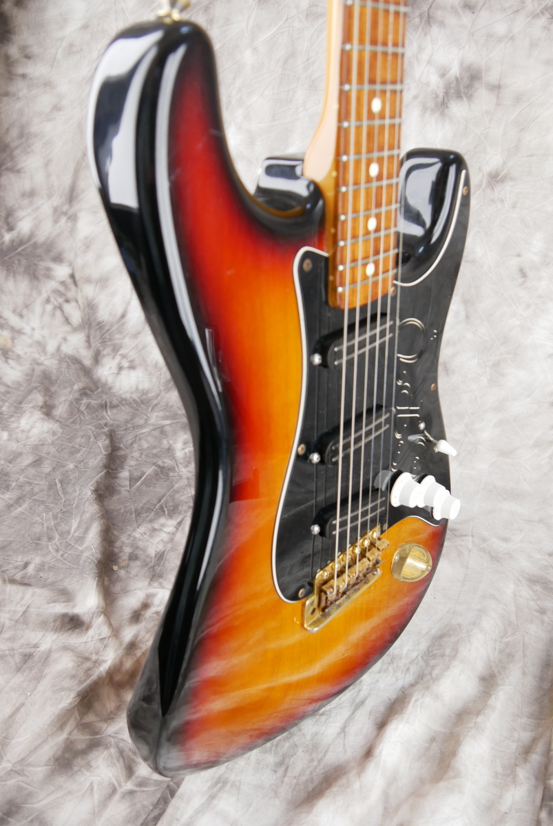 Fender_Stratocaster_SRV_sunburst_Joe_Barden_1993-005.JPG