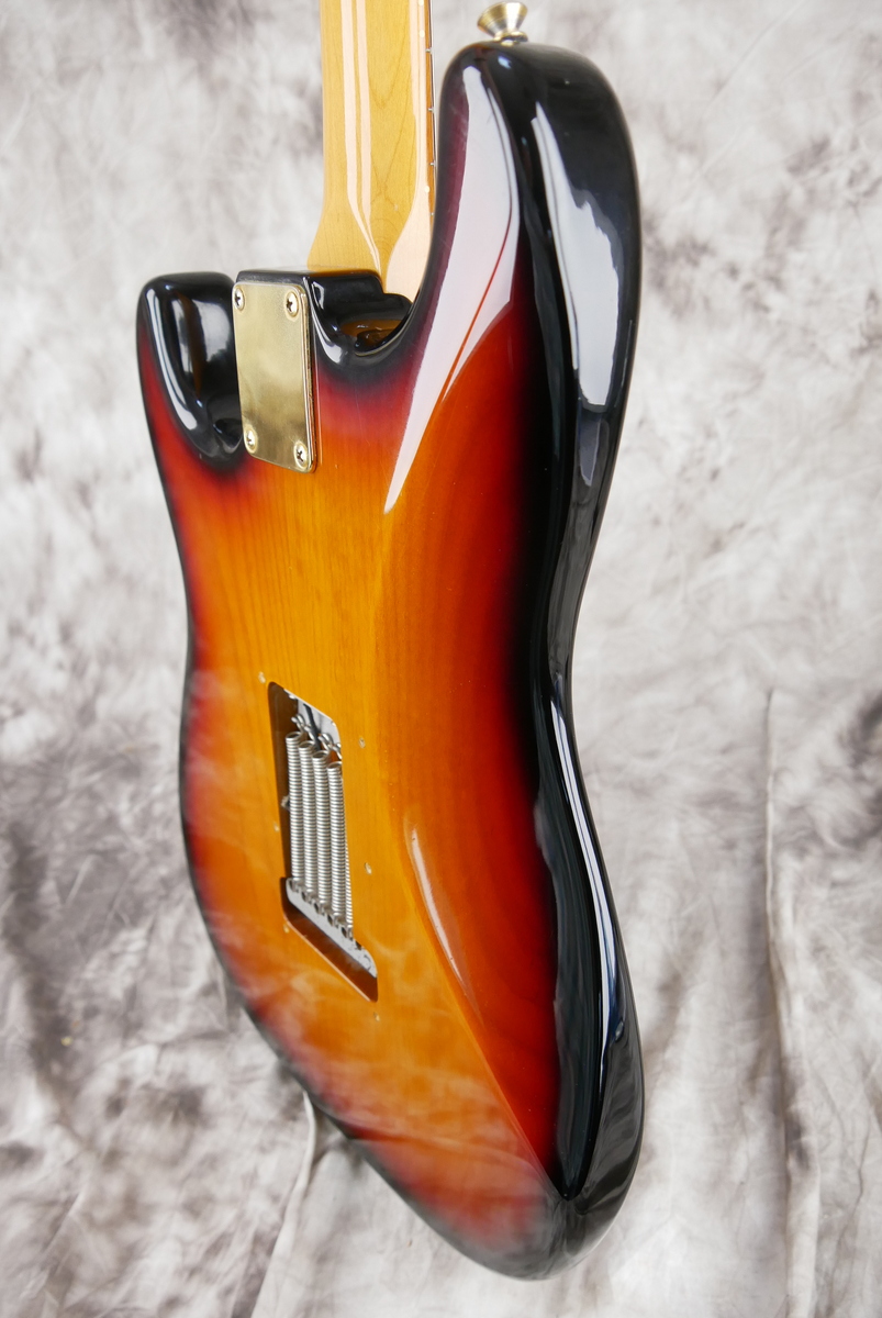 Fender_Stratocaster_SRV_sunburst_Joe_Barden_1993-008.JPG