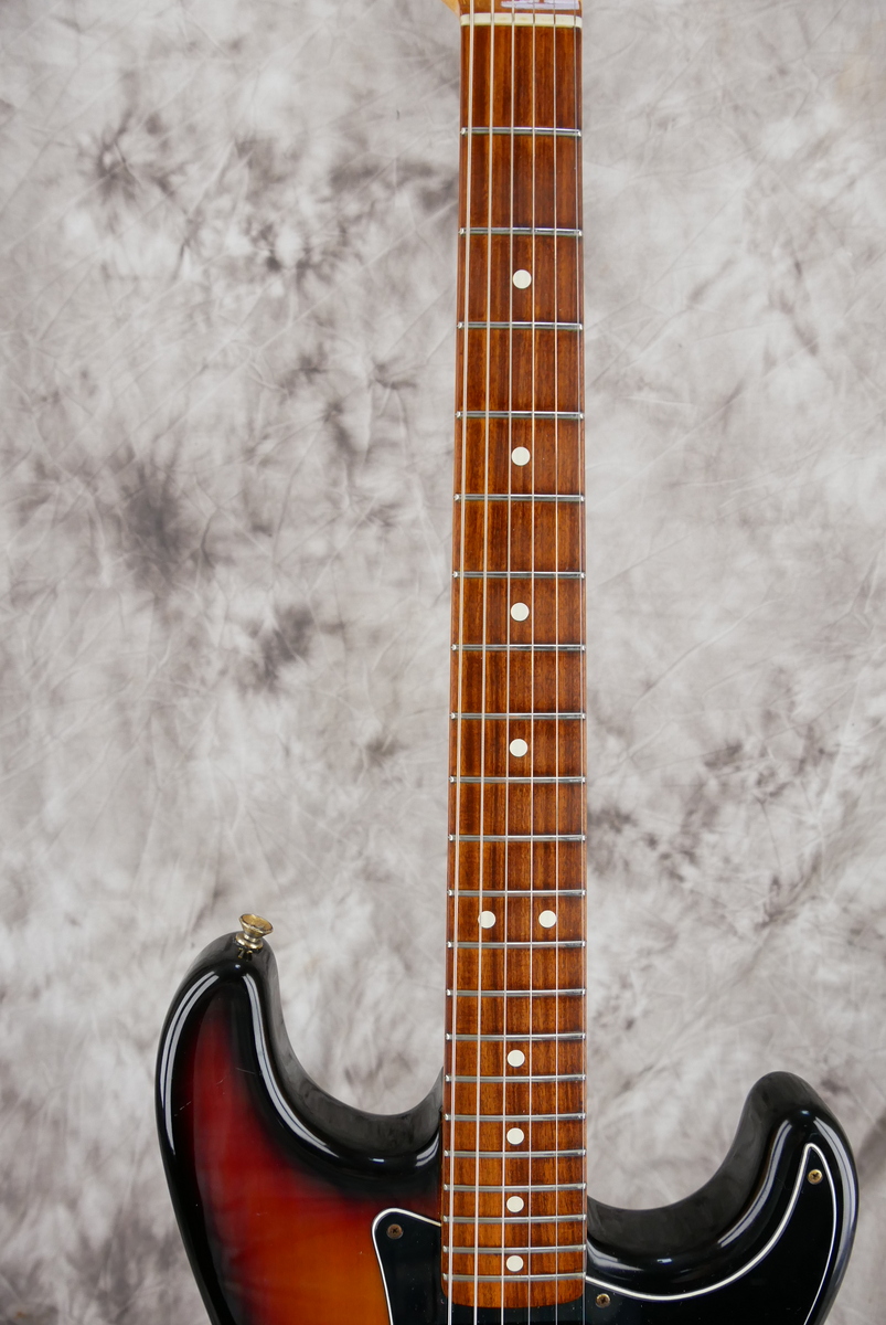Fender_Stratocaster_SRV_sunburst_Joe_Barden_1993-011.JPG