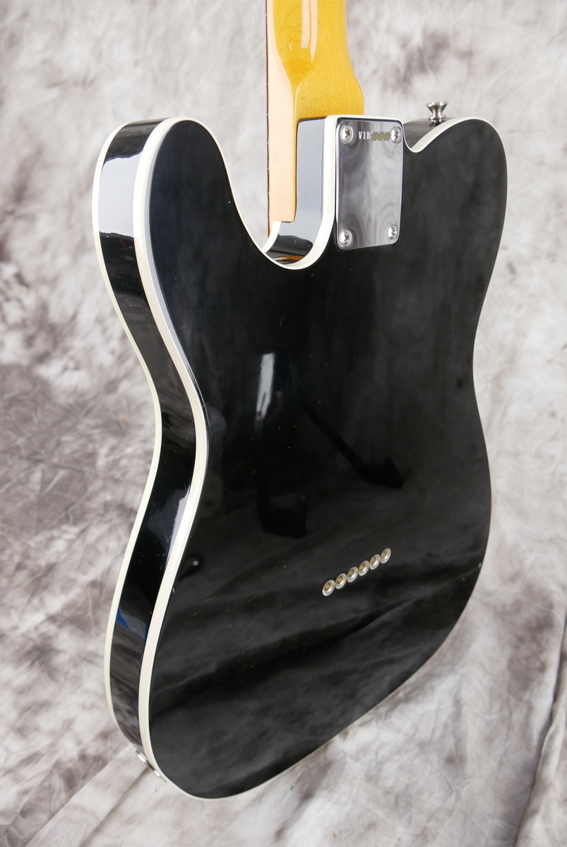 Fender_Telecaster_custom_AVRI_62_black_2008-007.JPG