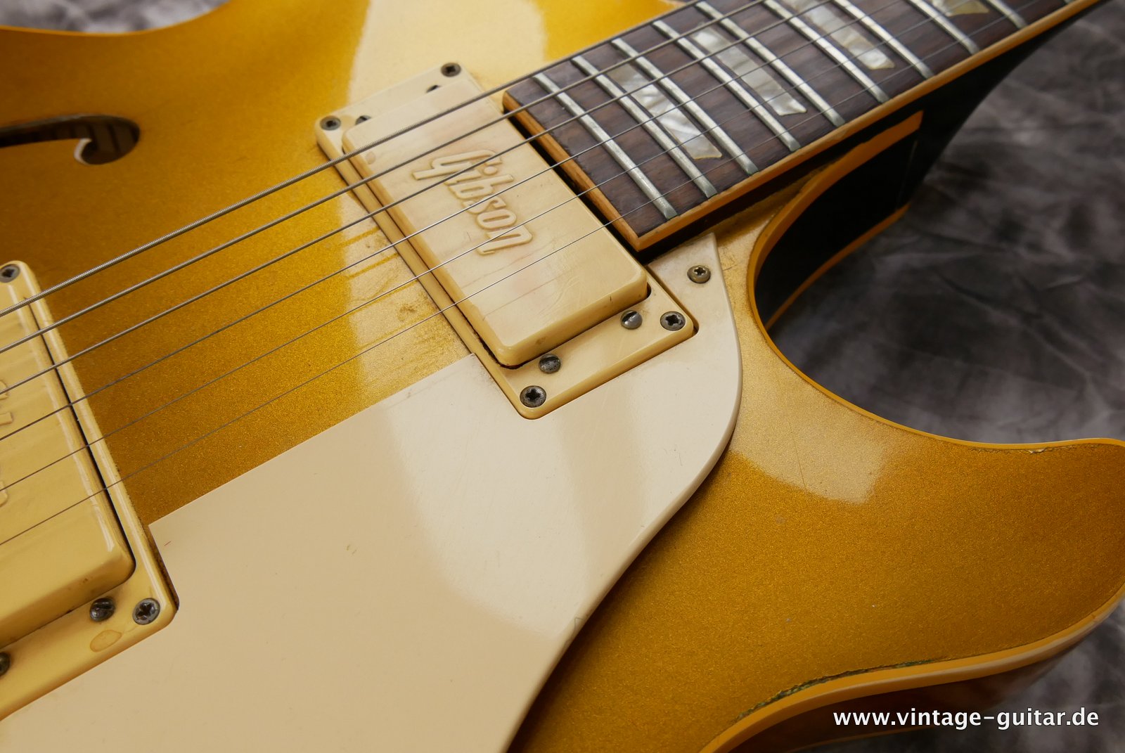 Gibson_Les_Paul_signature_goldtop_1973-020.JPG