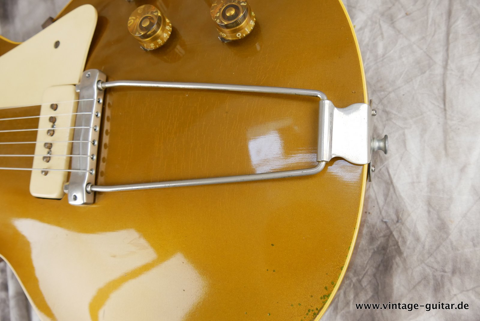 Gibson-Les-Paul-Goldtop-1952-025.JPG