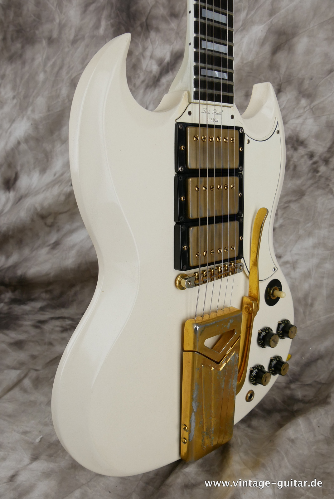 Gibson-SG-Les-Paul-Custom-1961-white-005.JPG