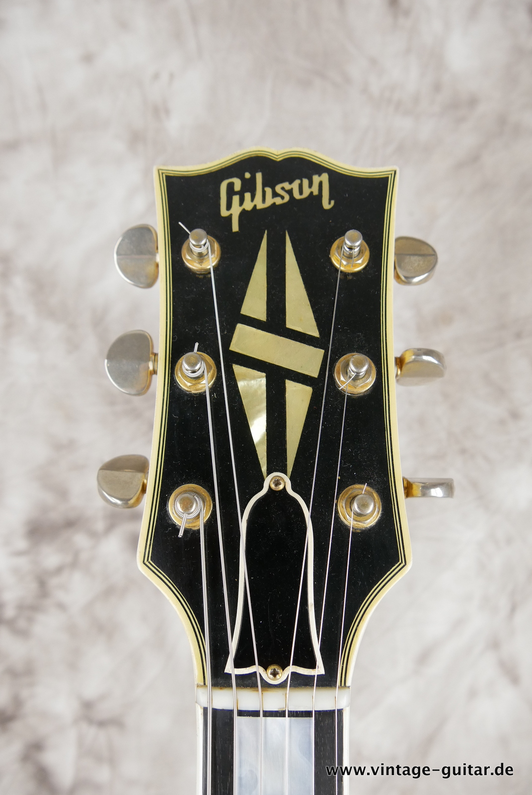 Gibson-SG-Les-Paul-Custom-1961-white-009.JPG