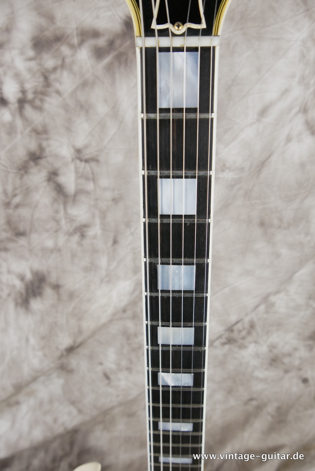 Gibson-SG-Les-Paul-Custom-1961-white-011.JPG