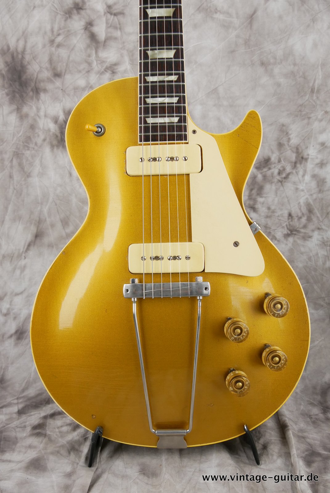 Gibson-Les-Paul-1952-goldtop-002.JPG