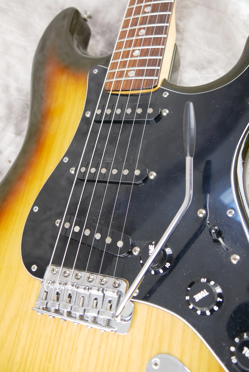Fender_Stratocaster_sunburst_1979-014.JPG