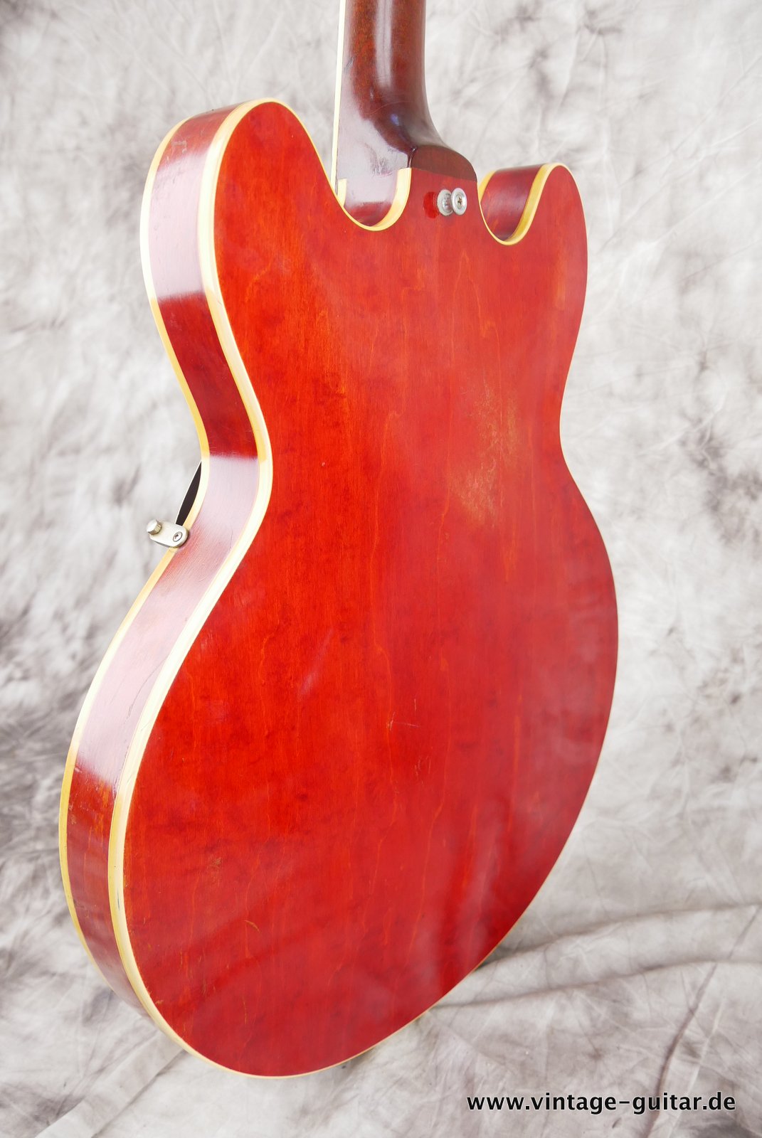 Gibson_ES-335-TDC-1964-like-Eric-Claptons-008.JPG