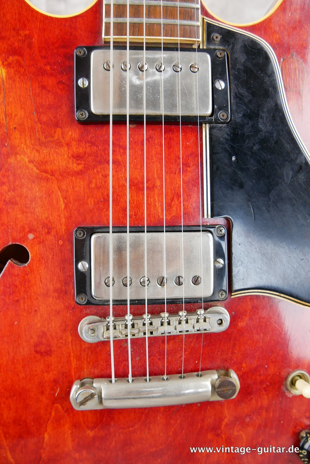 Gibson_ES-335-TDC-1964-like-Eric-Claptons-015.JPG