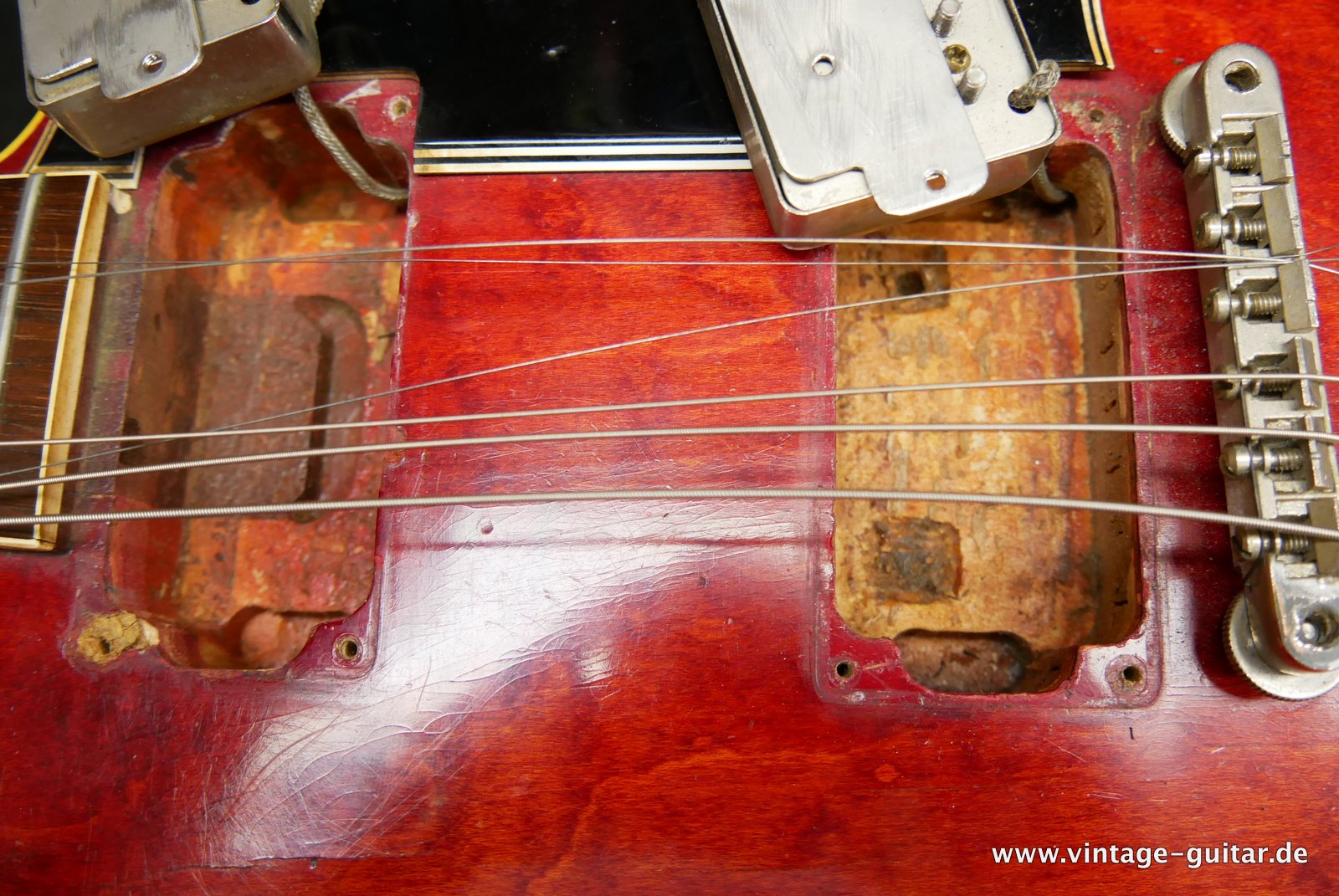 Gibson_ES-335-TDC-1964-like-Eric-Claptons-031.JPG