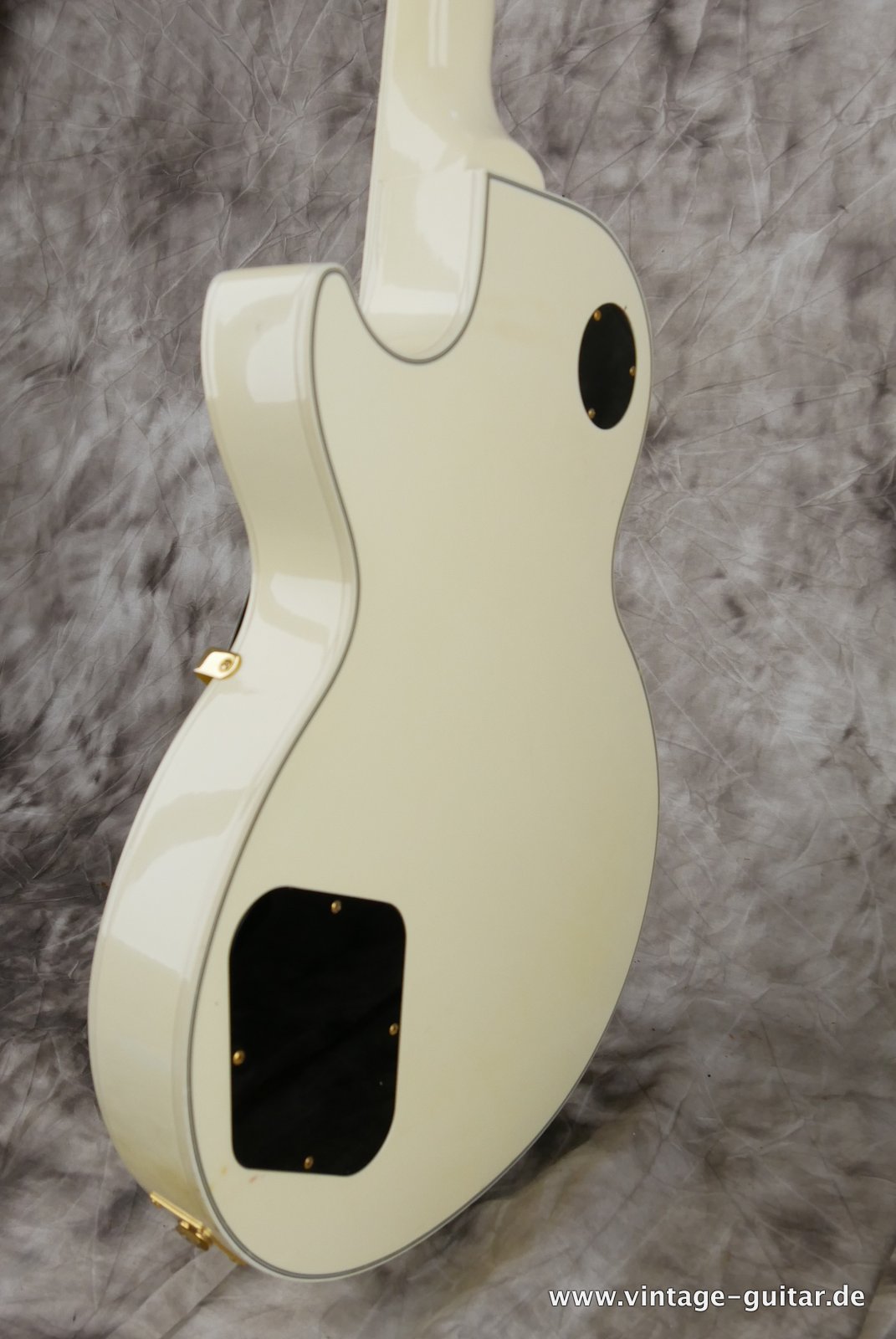 Gibson-Les-Paul-Custom-CS-white-2007-007.JPG