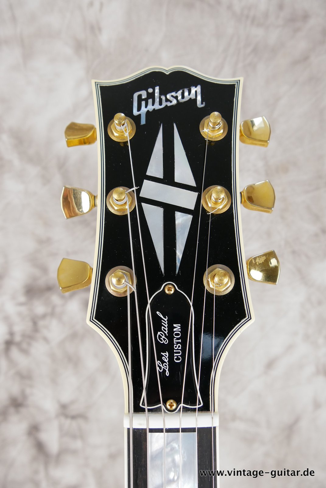Gibson-Les-Paul-Custom-CS-white-2007-009.JPG