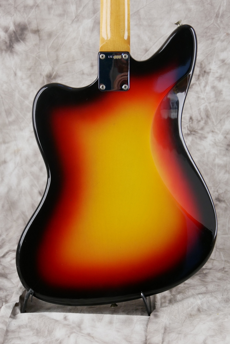 Fender_Jaguar_sunburst_1965-004.JPG