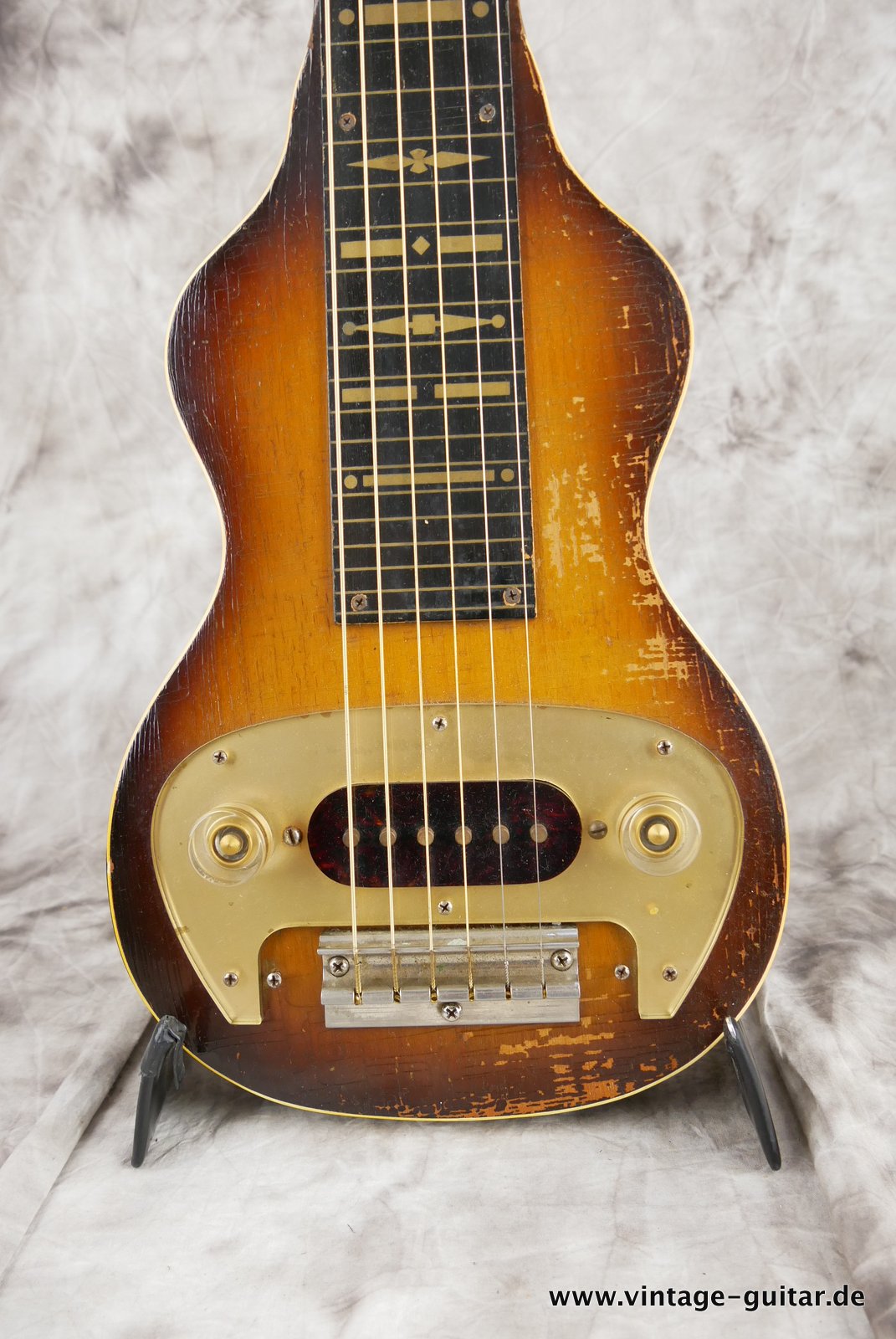Gibson-BR-4-Lapsteel-1947-003.JPG