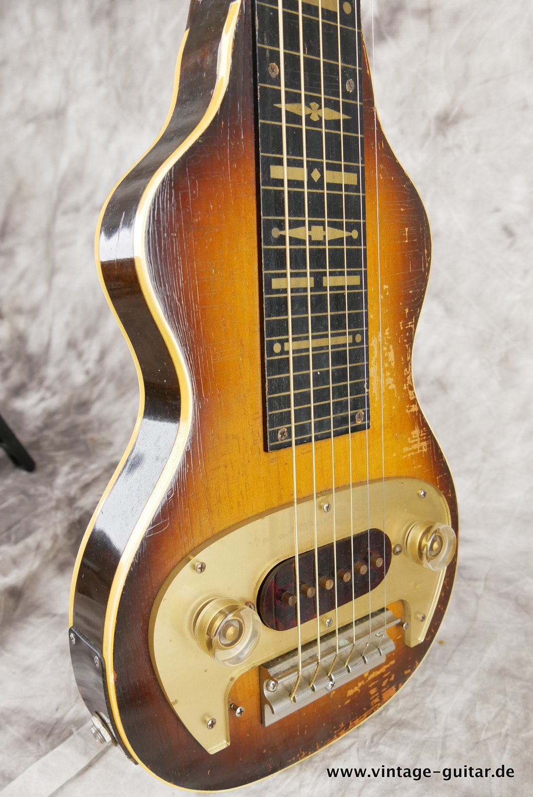 Gibson-BR-4-Lapsteel-1947-004.JPG