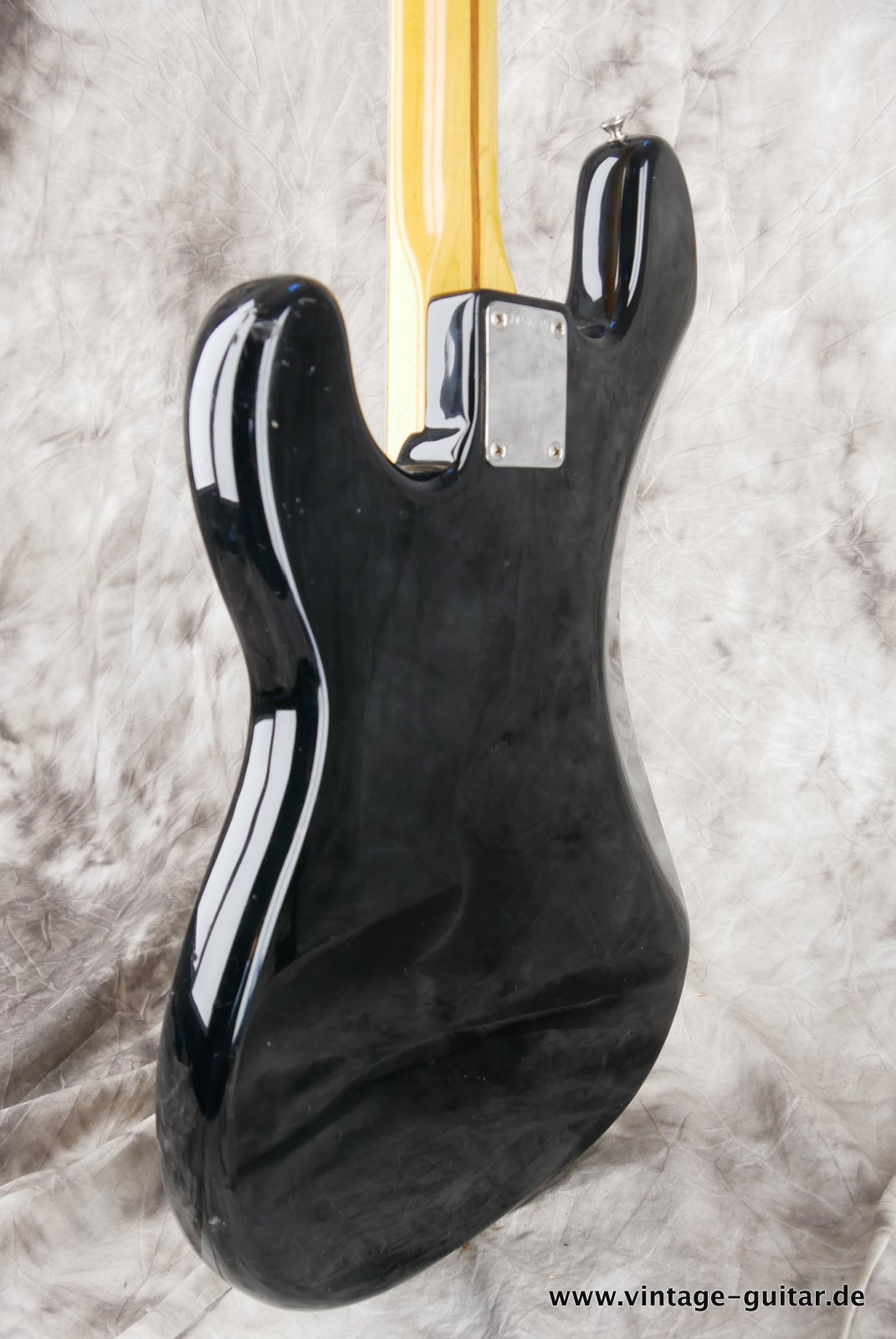 Fender-Squier-JV-Series-Precision-Bass-1983-007.JPG