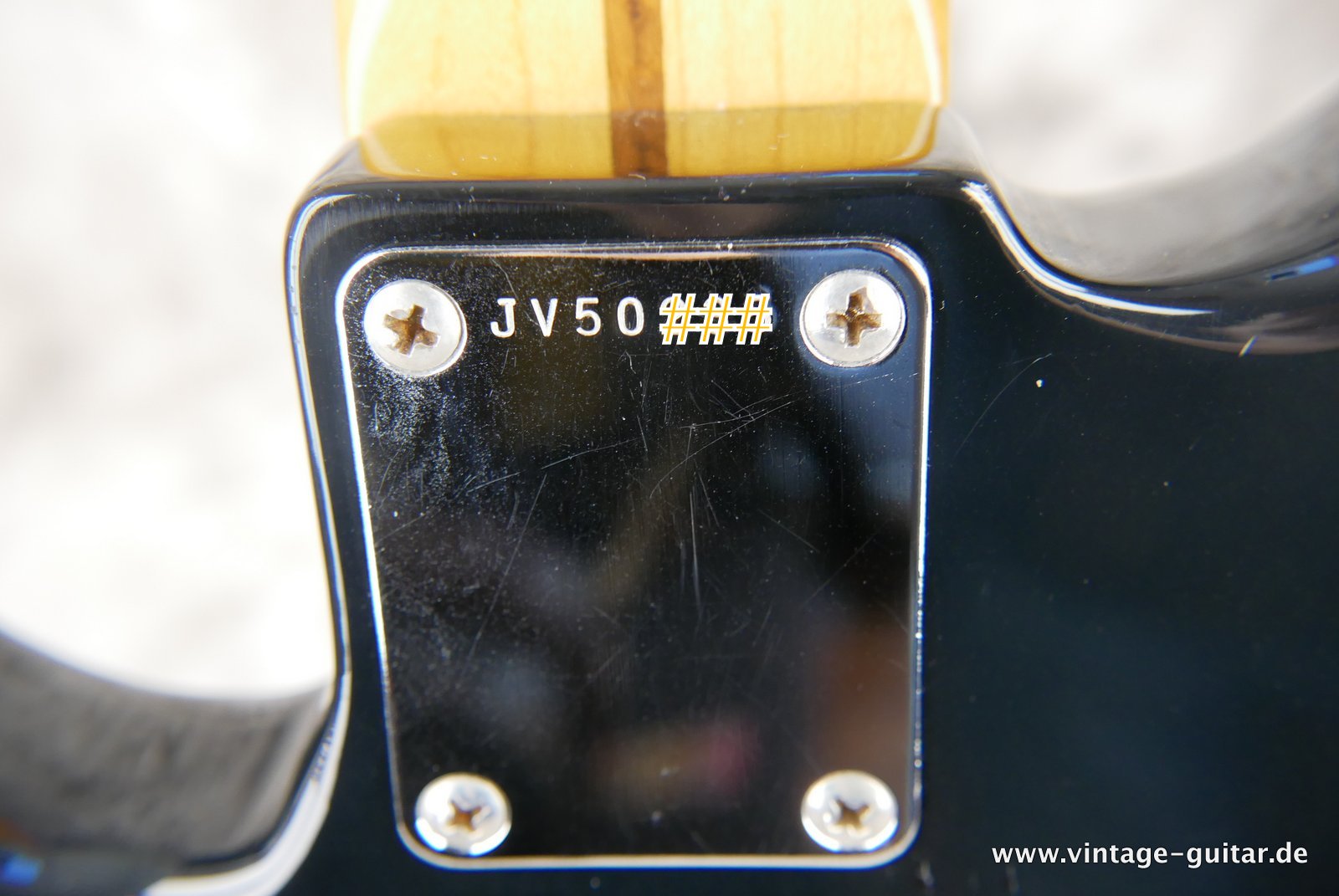 Fender-Squier-JV-Series-Precision-Bass-1983-014.JPG