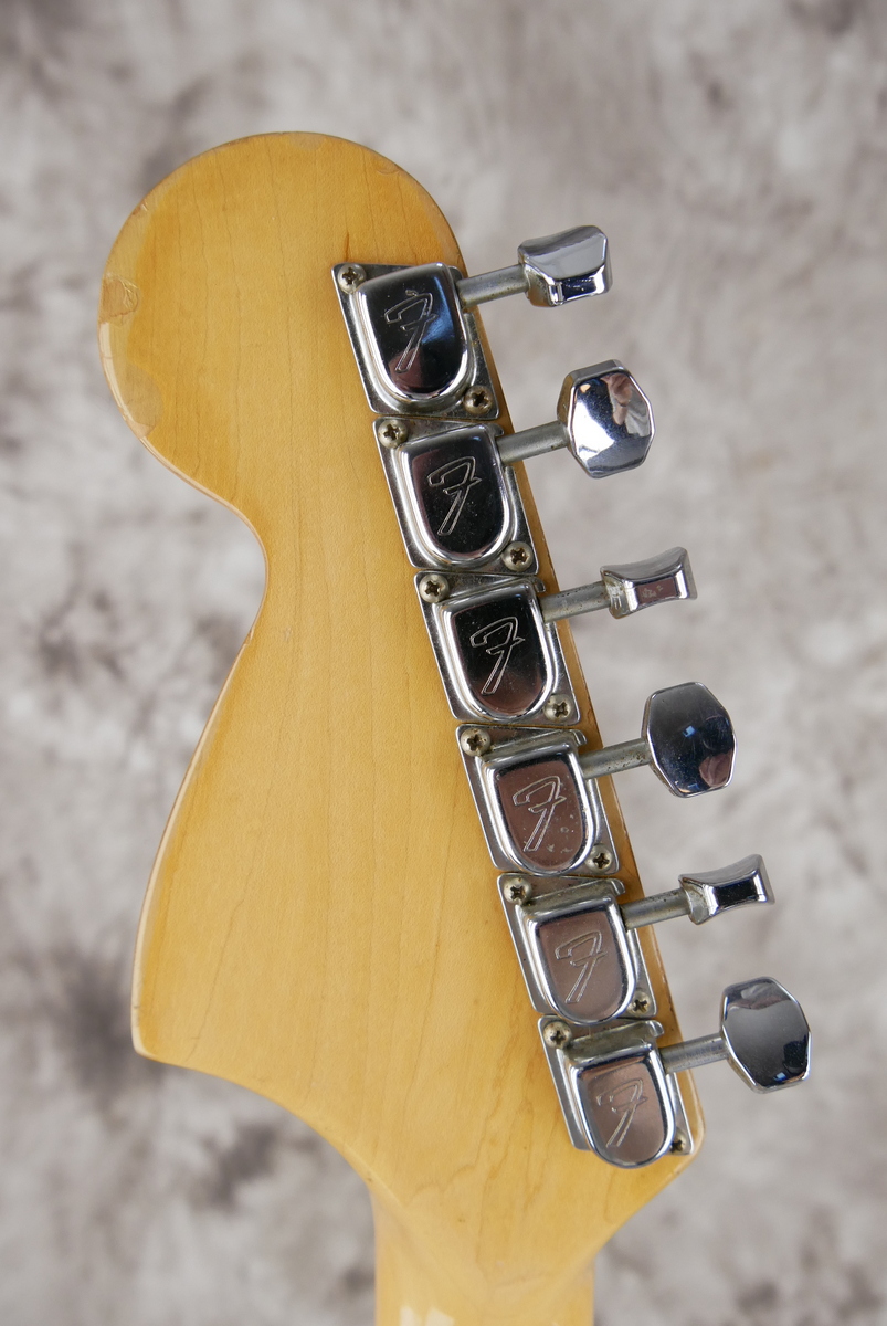 Fender_Stratocaster_black_plastic_parts_olympic_white_1977-010.JPG