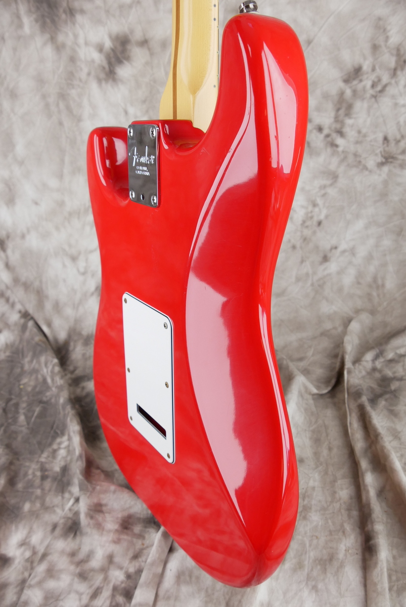 Fender_Stratocaster_US_Standard_hot_rod_red_2001-008.JPG