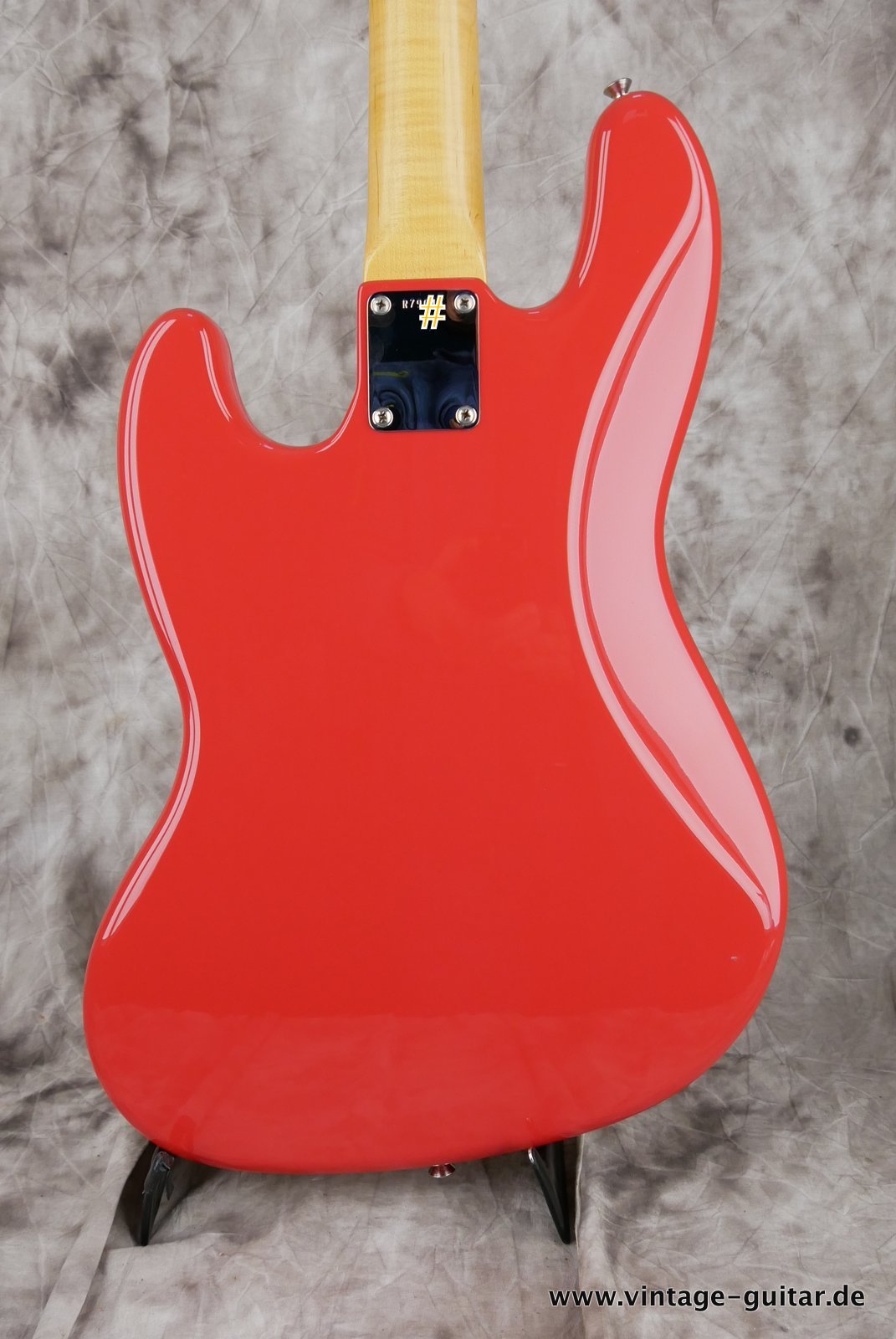 Fender-Jazz-Bass-64-Custom-Shop-Reissue-fiesta-red-004.JPG