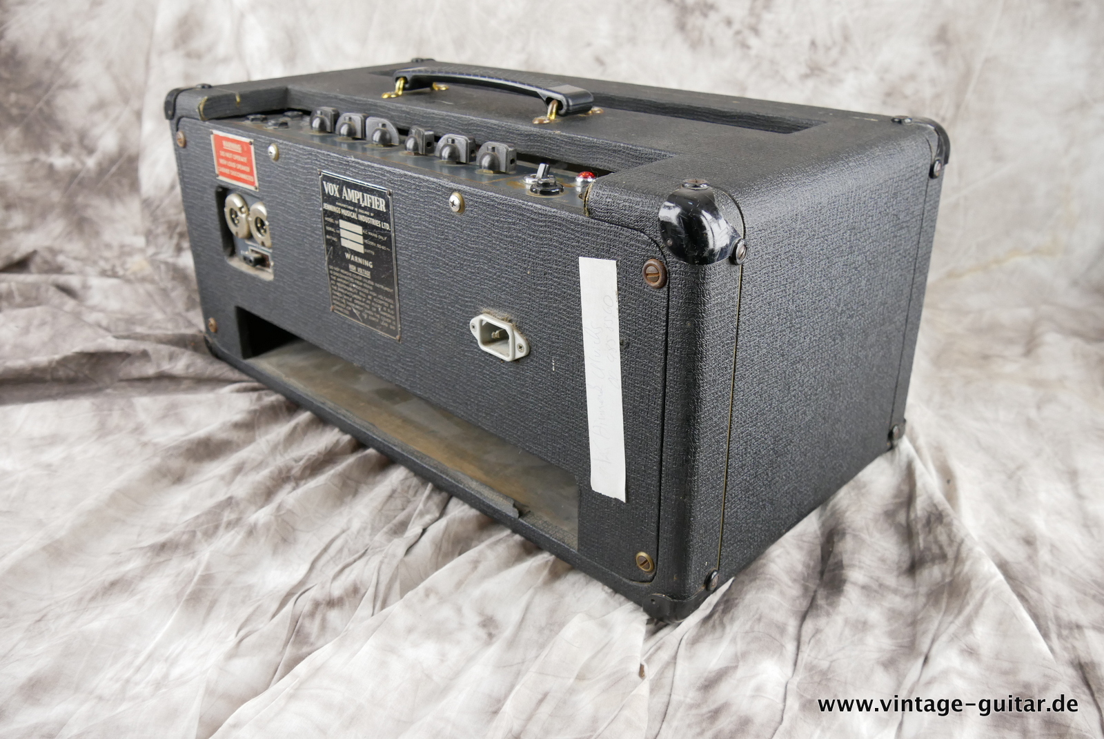 Vox-AC50-1966-black-007.JPG