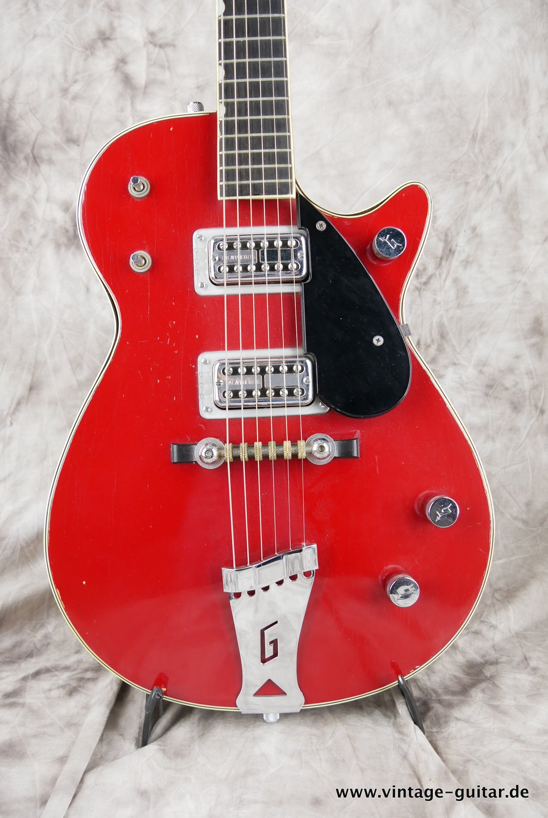 Gretsch-Firebird-6131-1959-002.JPG