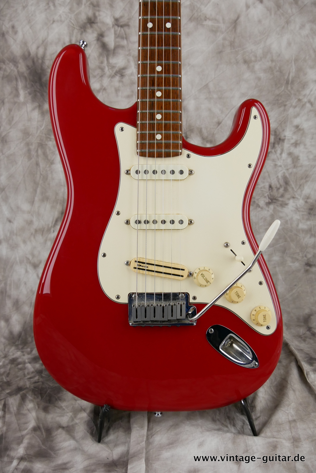 Fender-Stratocaster-1987-dakota-red-002.JPG