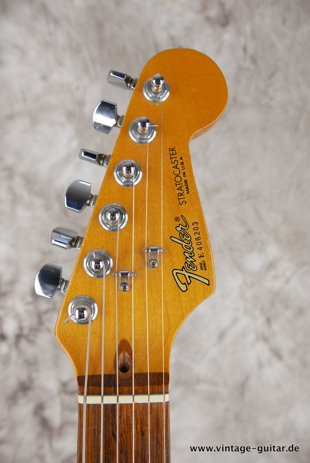 Fender-Stratocaster-1987-dakota-red-008.JPG